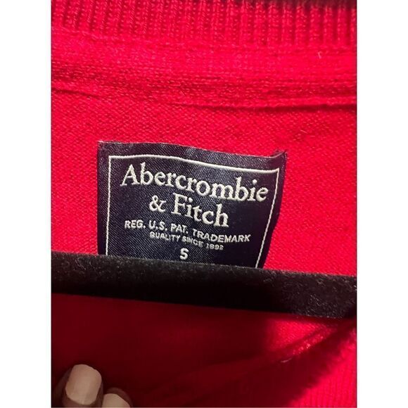 Abercrombie & Fitch Sweater Men Red Lightweight Wool Blend Knit Size Small - Picture 5 of 5